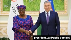 Prezident Shavkat Mirziyoyev JST bosh direktori Ngozi Okonjo-Iveala bilan. Toshkent, 5-iyun, 2024