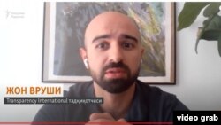 Transparency International ташкилоти тадқиқотчиси Jon Vrushi Озодликнинг непотизм коррупциями¸ унинг давлат учун оқибатлари қандай бўлади¸ деган саволларига жавоб берди. 