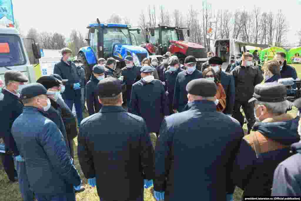 На этом кадре можно с лёгкостью насчитать больше 30 человек.&nbsp;