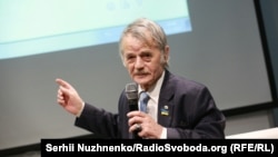 Лидер крымскотатарского народа, народный депутат Украины Мустафа Джемилев