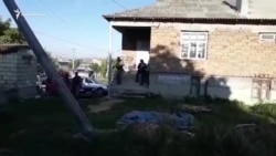 Бахчисарай: в доме крымчанина Османа Белялова проходит обыск (видео)