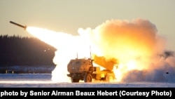 Ракетныя система залпового огня HIMARS