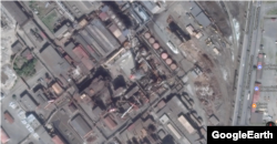 Вид на завод "Электроцинк" во Владикавказе со спутника (Google Earth)